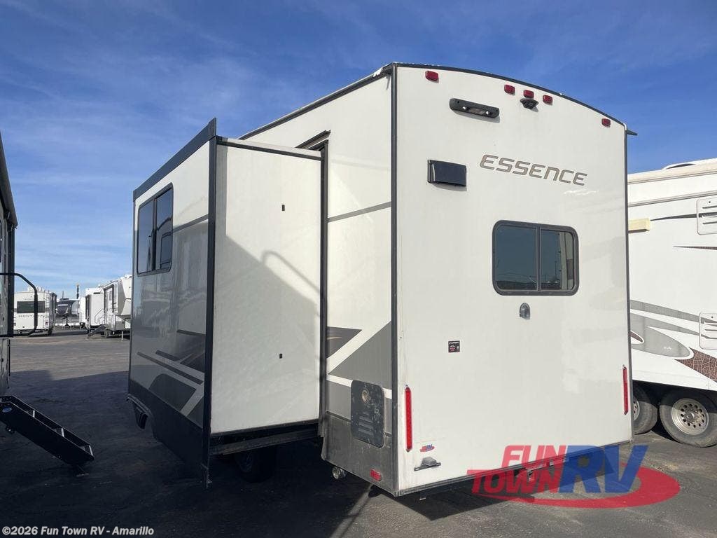 Used 2024 Cruiser RV Essence 25RK available in Amarillo, Texas