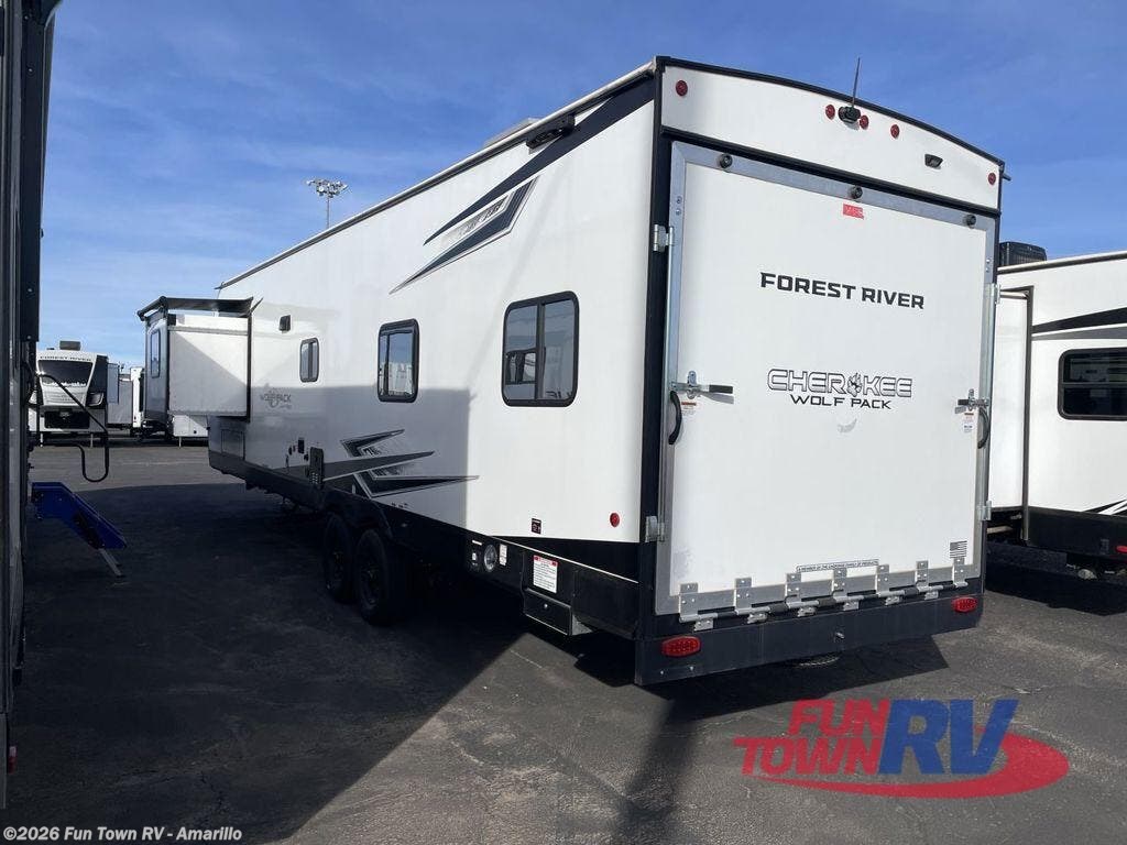2025 Cherokee Wolf Pack 32PACK13 by Forest River from Fun Town RV - Amarillo in Amarillo, Texas