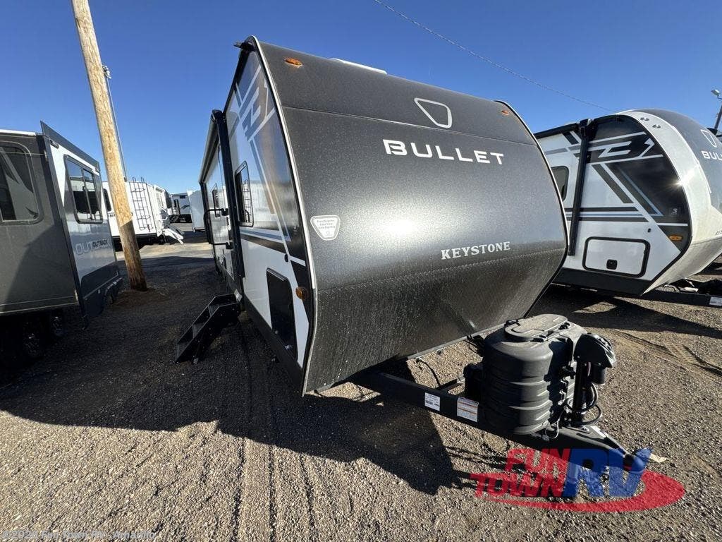 2026 Bullet Classic 26BHC by Keystone from Fun Town RV - Amarillo in Amarillo, Texas
