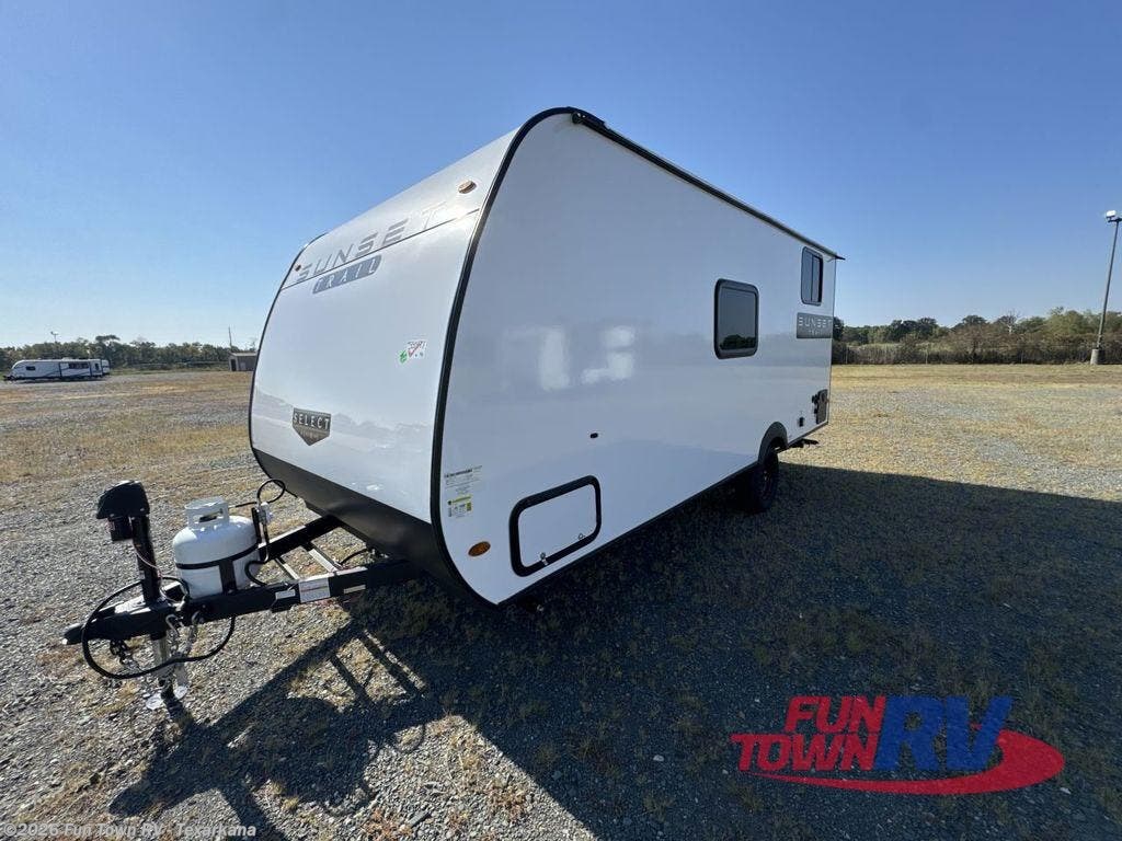 2026 Sunset Trail 17BHS by CrossRoads from Fun Town RV - Texarkana in Texarkana, Arkansas