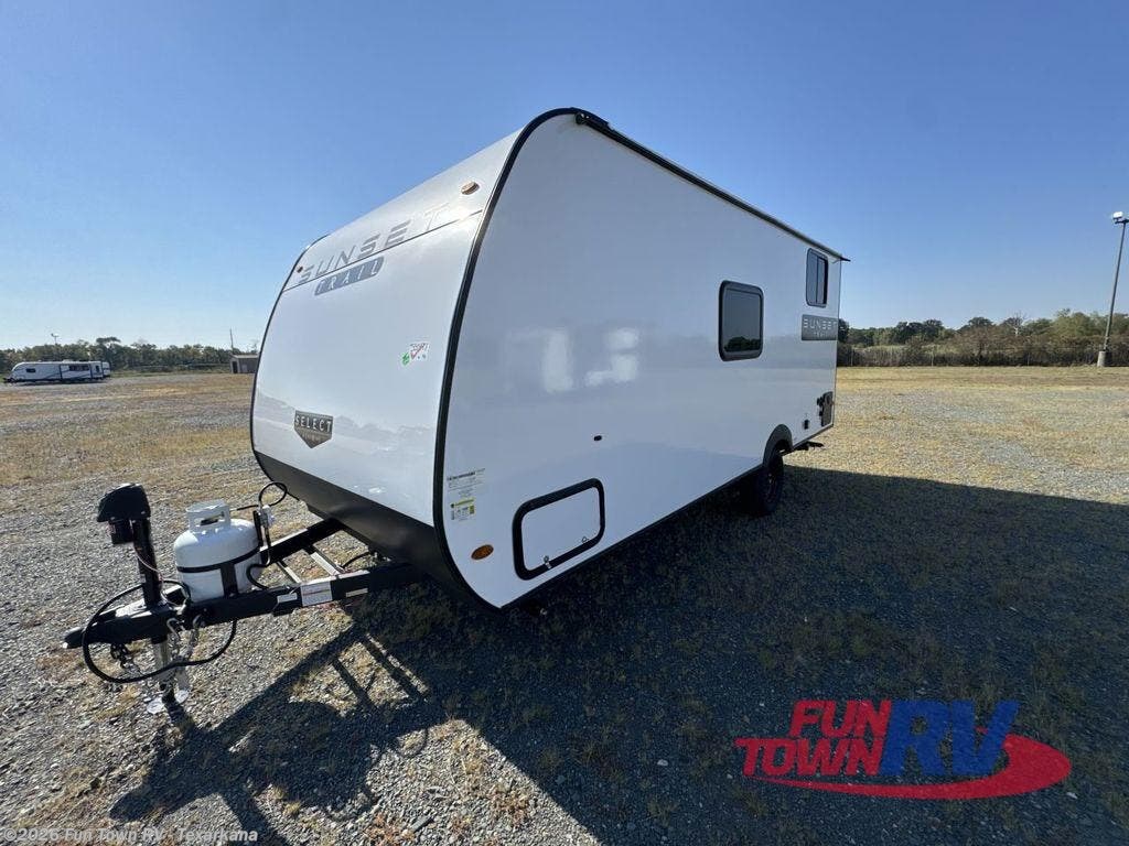 2026 Sunset Trail 17BHS by CrossRoads from Fun Town RV - Texarkana in Texarkana, Arkansas