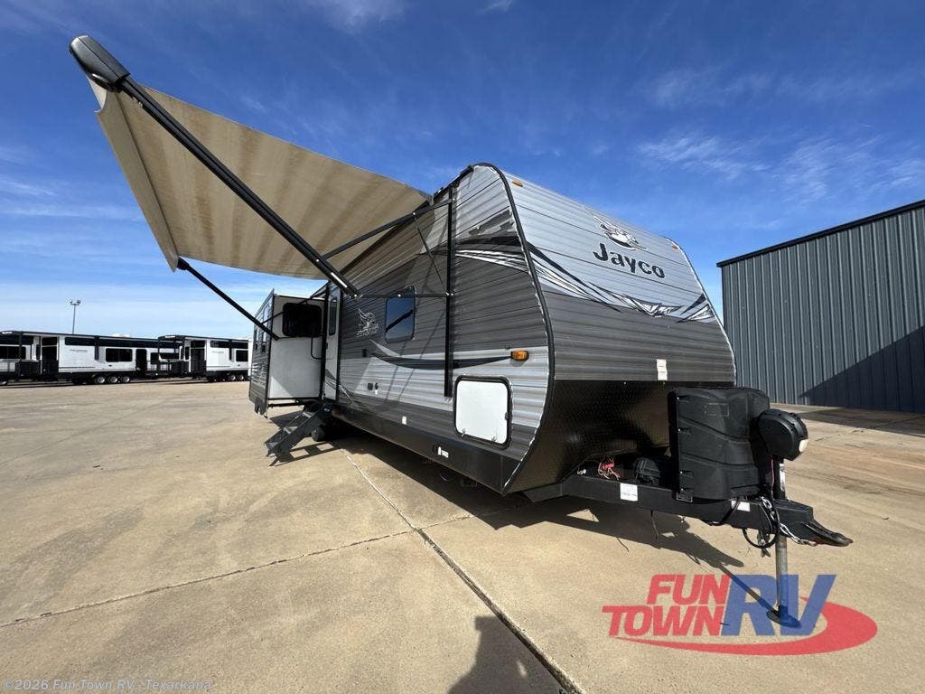 2021 Jayco Jayco 34RSBS - Used Travel Trailer For Sale by Fun Town RV - Texarkana in Texarkana, Arkansas