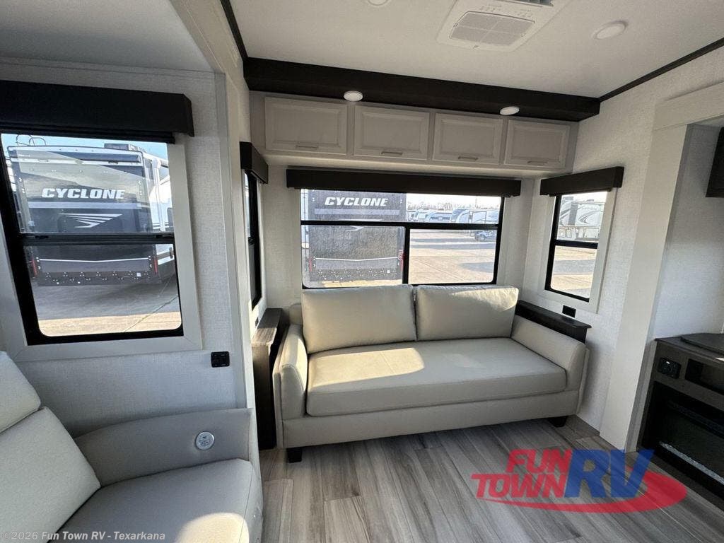 2026 Arcadia 3260RL by Keystone from Fun Town RV - Texarkana in Texarkana, Arkansas