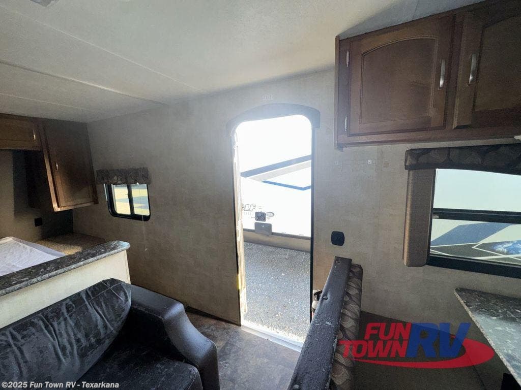 Used 2015 Keystone Summerland 2600TB available in Texarkana, Arkansas