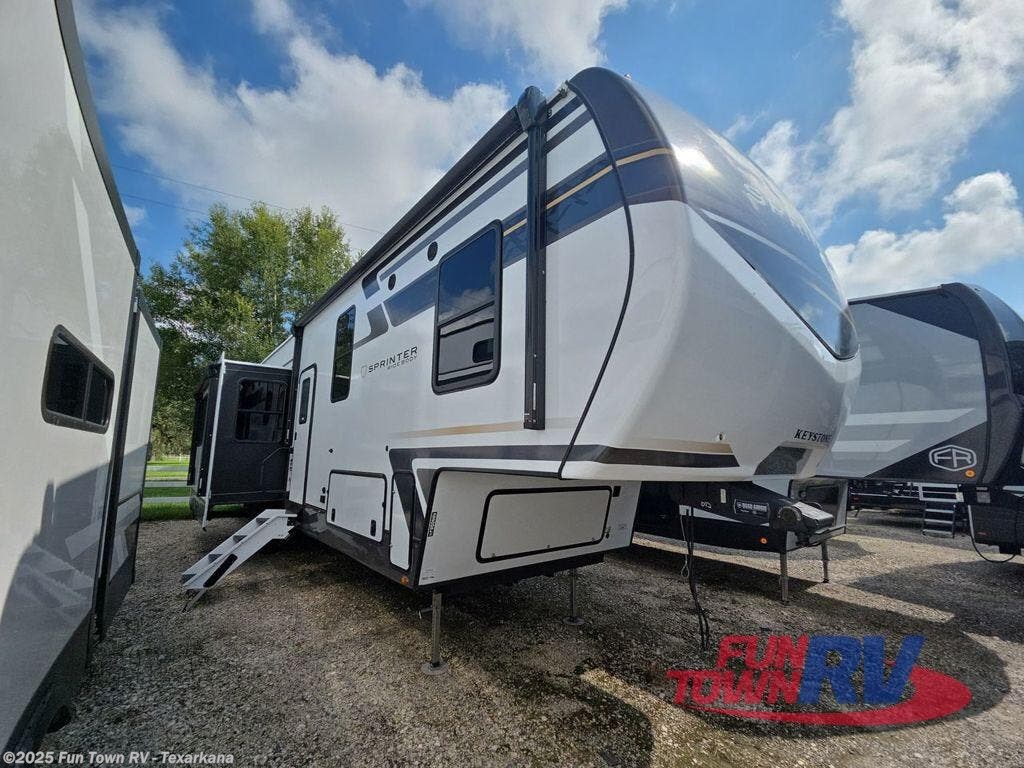 2026 Sprinter 3920DSL by Keystone from Fun Town RV - Texarkana in Texarkana, Arkansas