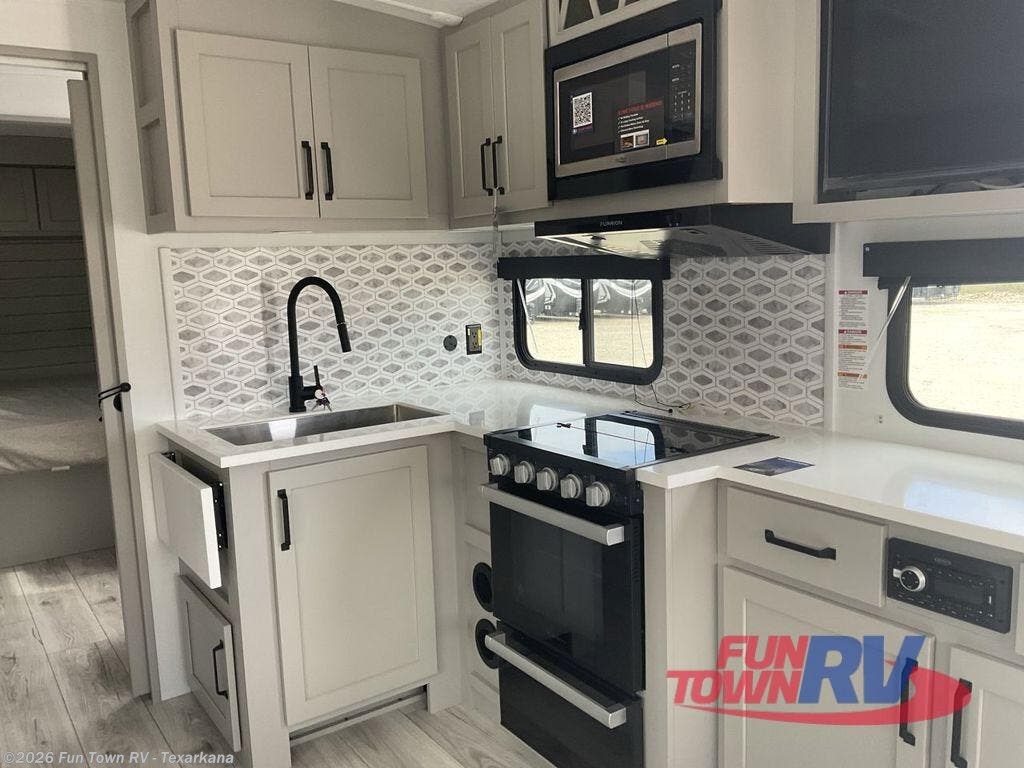 2025 Outback 252RD by Keystone from Fun Town RV - Texarkana in Texarkana, Arkansas