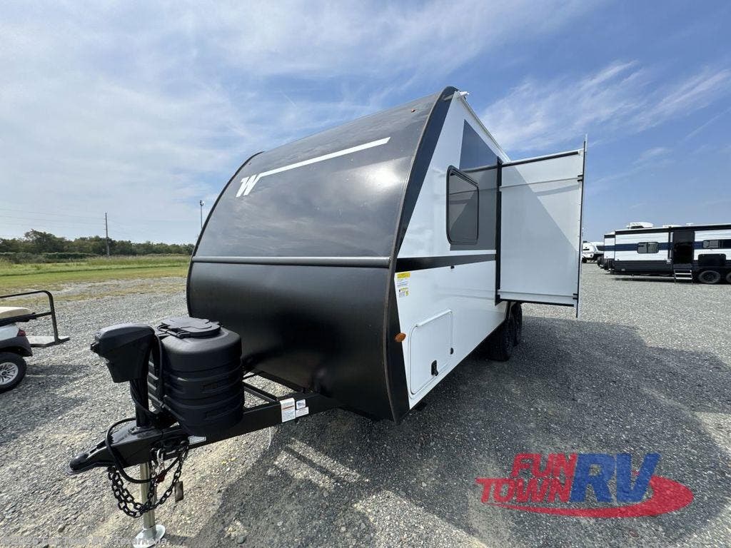 New 2026 Winnebago Micro Minnie 2108TB available in Texarkana, Arkansas