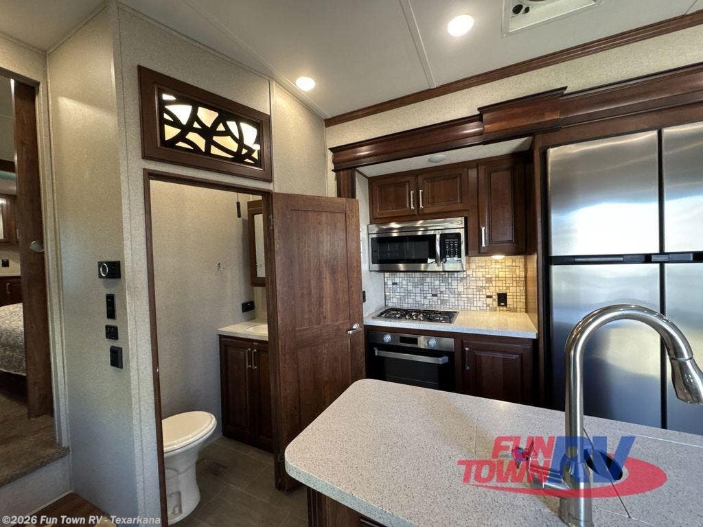 Used 2019 Keystone Alpine 3700FL available in Texarkana, Arkansas
