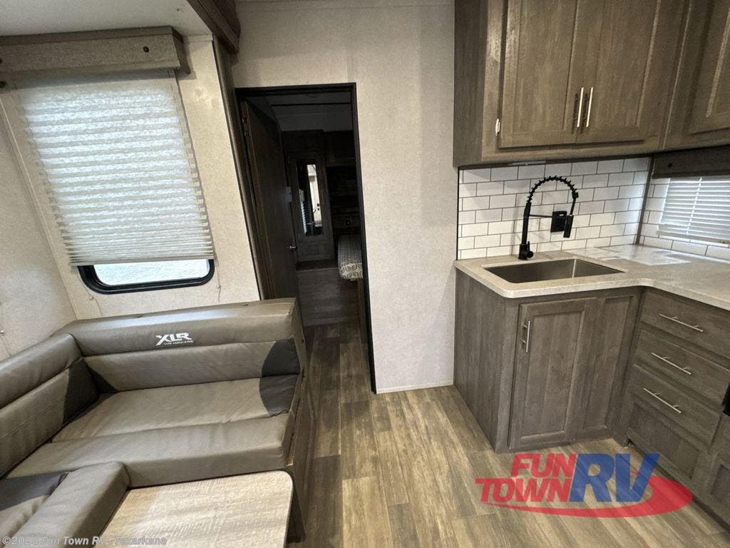 2021 XLR Boost 27QBX by Forest River from Fun Town RV - Texarkana in Texarkana, Arkansas