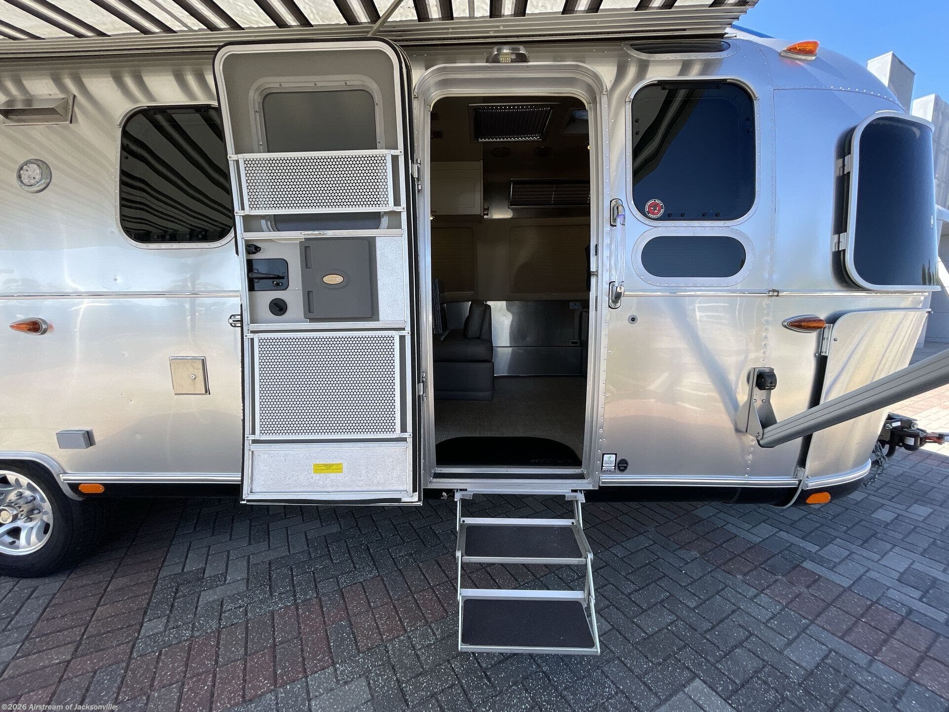 2021 Classic 30RB Twin by Airstream from Airstream of Jacksonville in Jacksonville, Florida