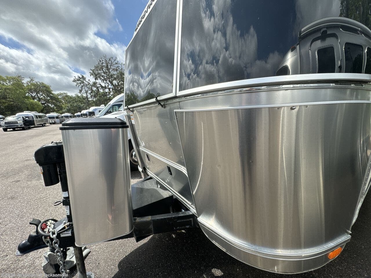Used 2022 Airstream Globetrotter 23FB Twin available in Jacksonville, Florida