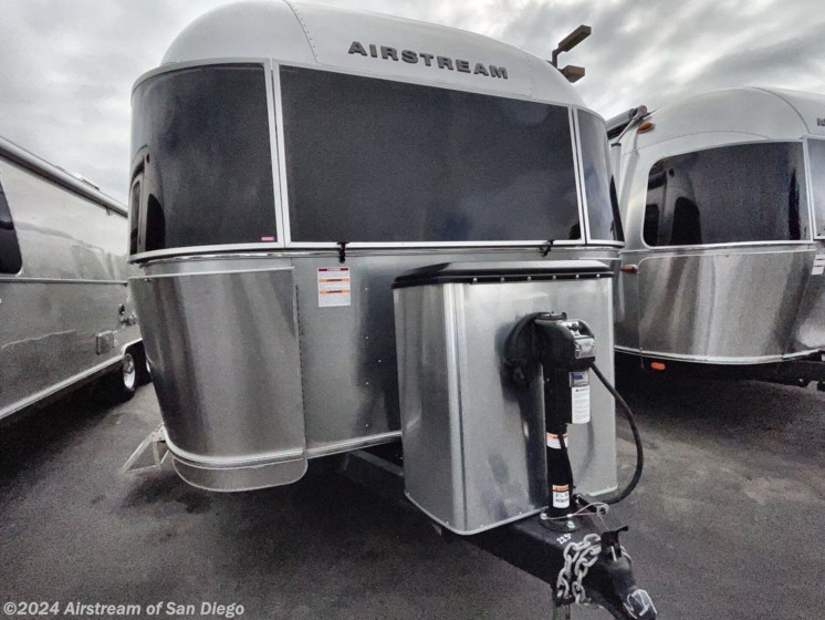 Used 2024 Airstream Flying Cloud 28RB available in San Diego, California