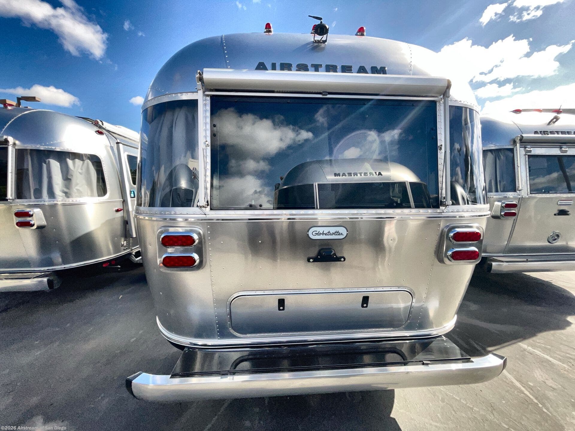 New 2025 Airstream Globetrotter 30RB available in San Diego, California