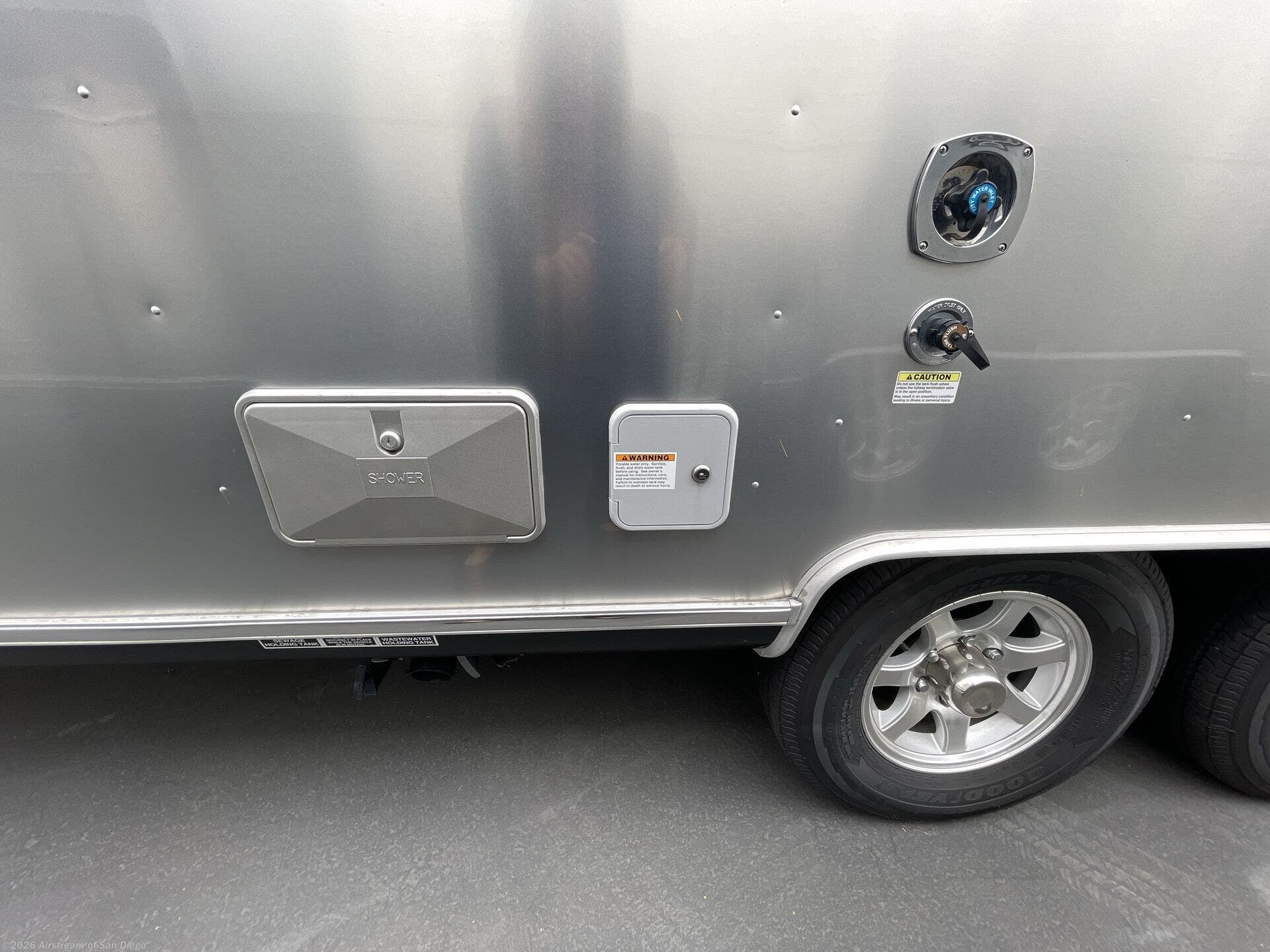 Used 2023 Airstream Flying Cloud 25FB available in San Diego, California