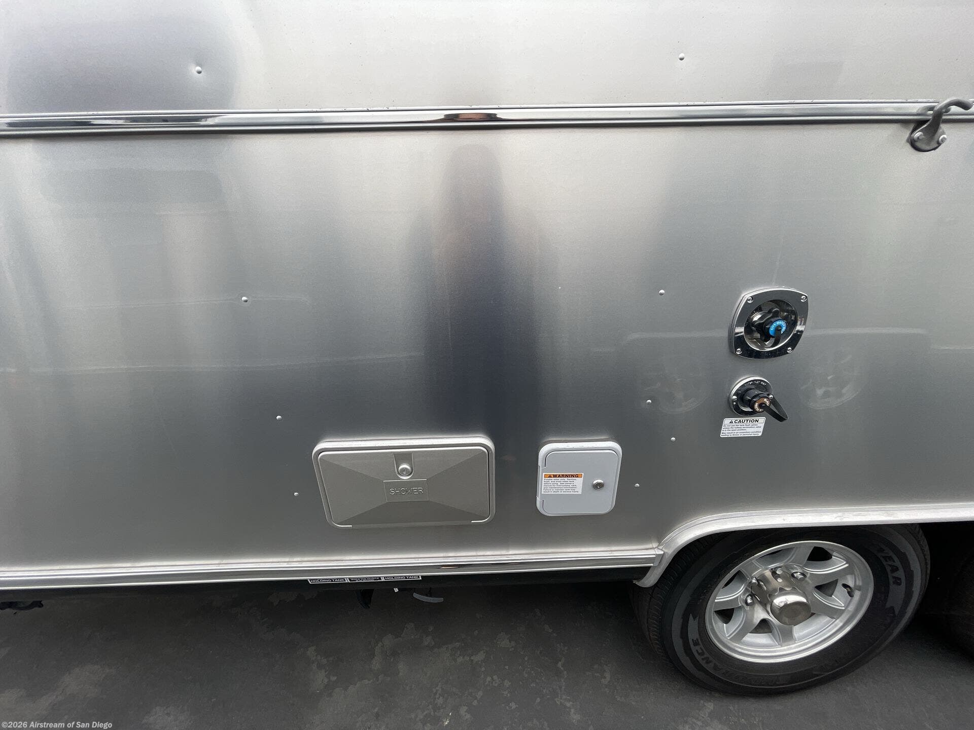 Used 2022 Airstream Flying Cloud 25FB available in San Diego, California