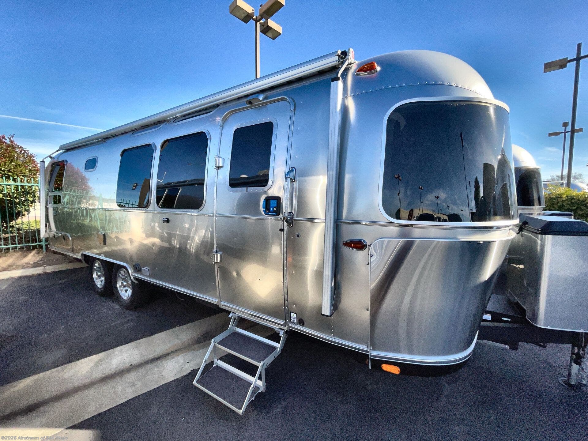 2026 Classic 28RB Twin by Airstream from Airstream of San Diego in San Diego, California