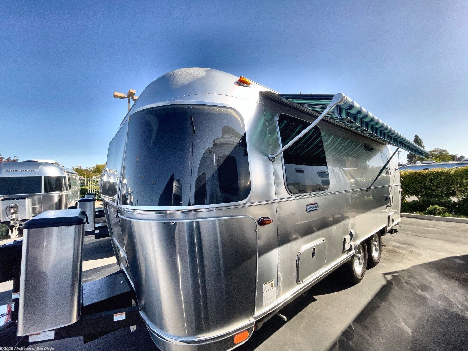 New 2026 Airstream International 23FB Twin available in San Diego, California
