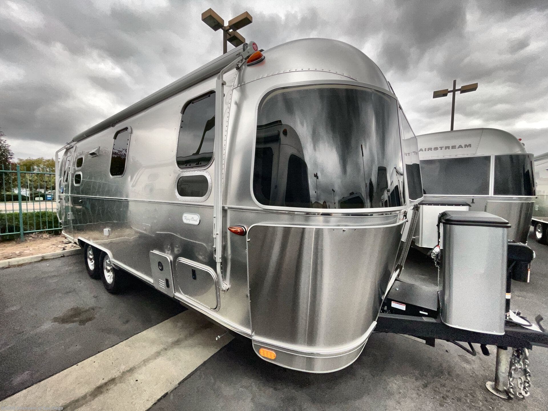 2026 Flying Cloud 25FB by Airstream from Airstream of San Diego in San Diego, California