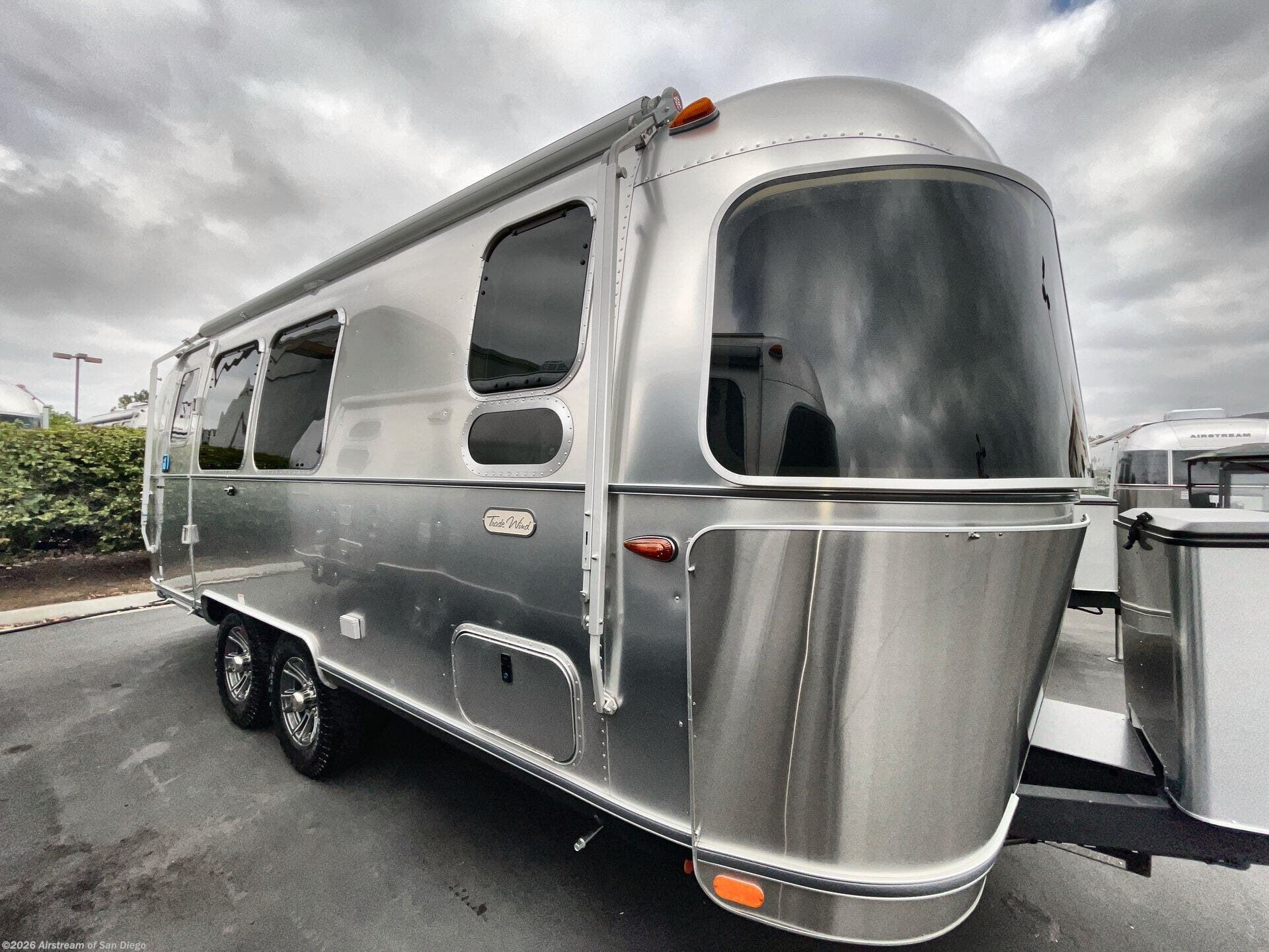 2026 Trade Wind 23FB Twin by Airstream from Airstream of San Diego in San Diego, California
