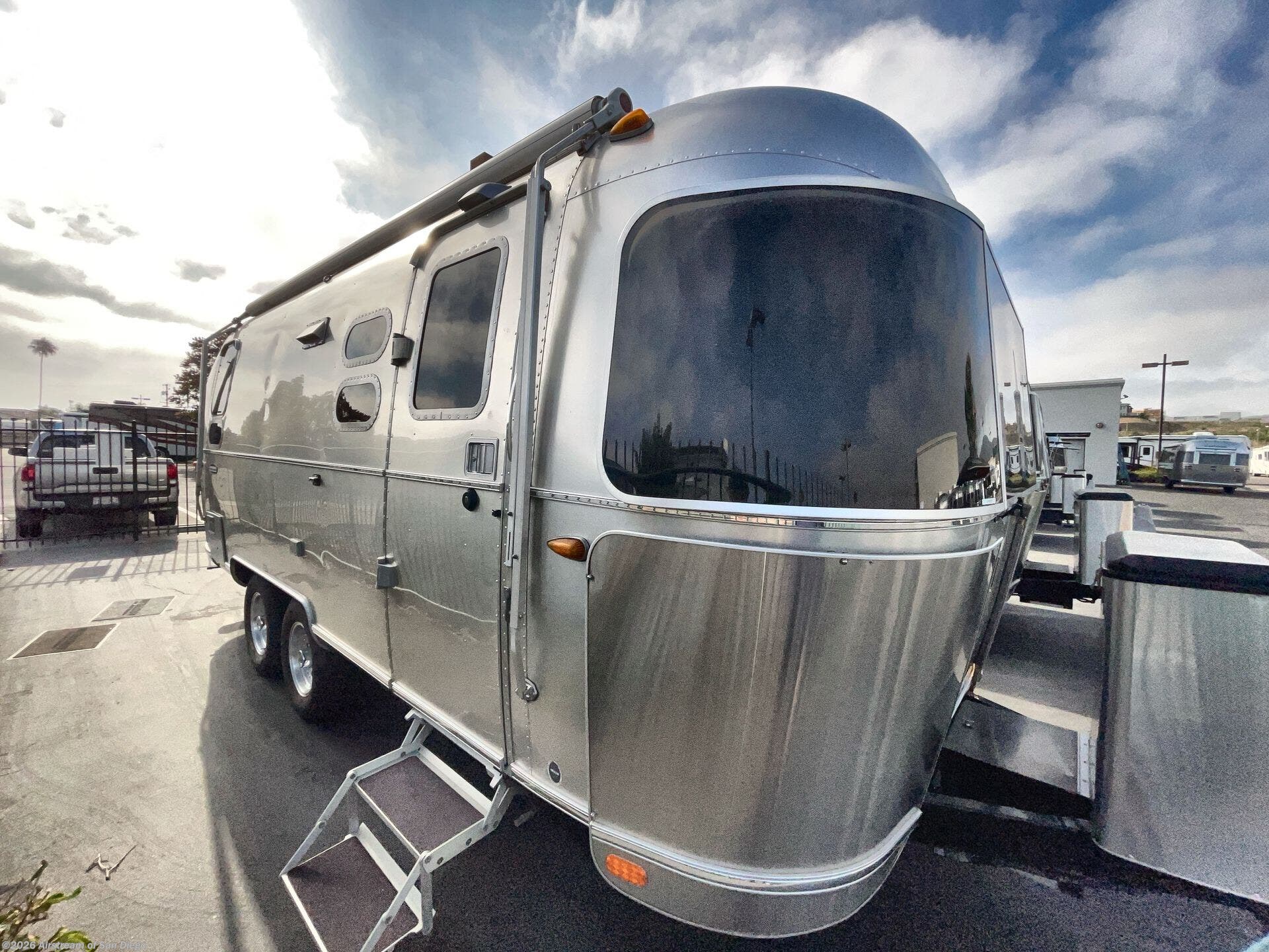 2017 International Serenity 23D by Airstream from Airstream of San Diego in San Diego, California