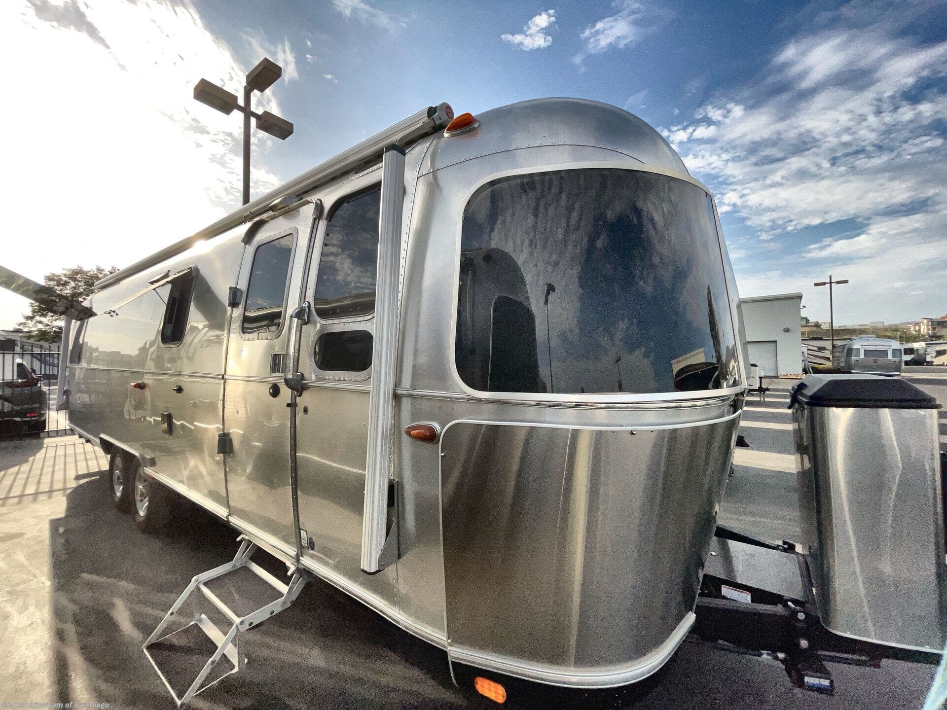 2022 Classic 30RB by Airstream from Airstream of San Diego in San Diego, California