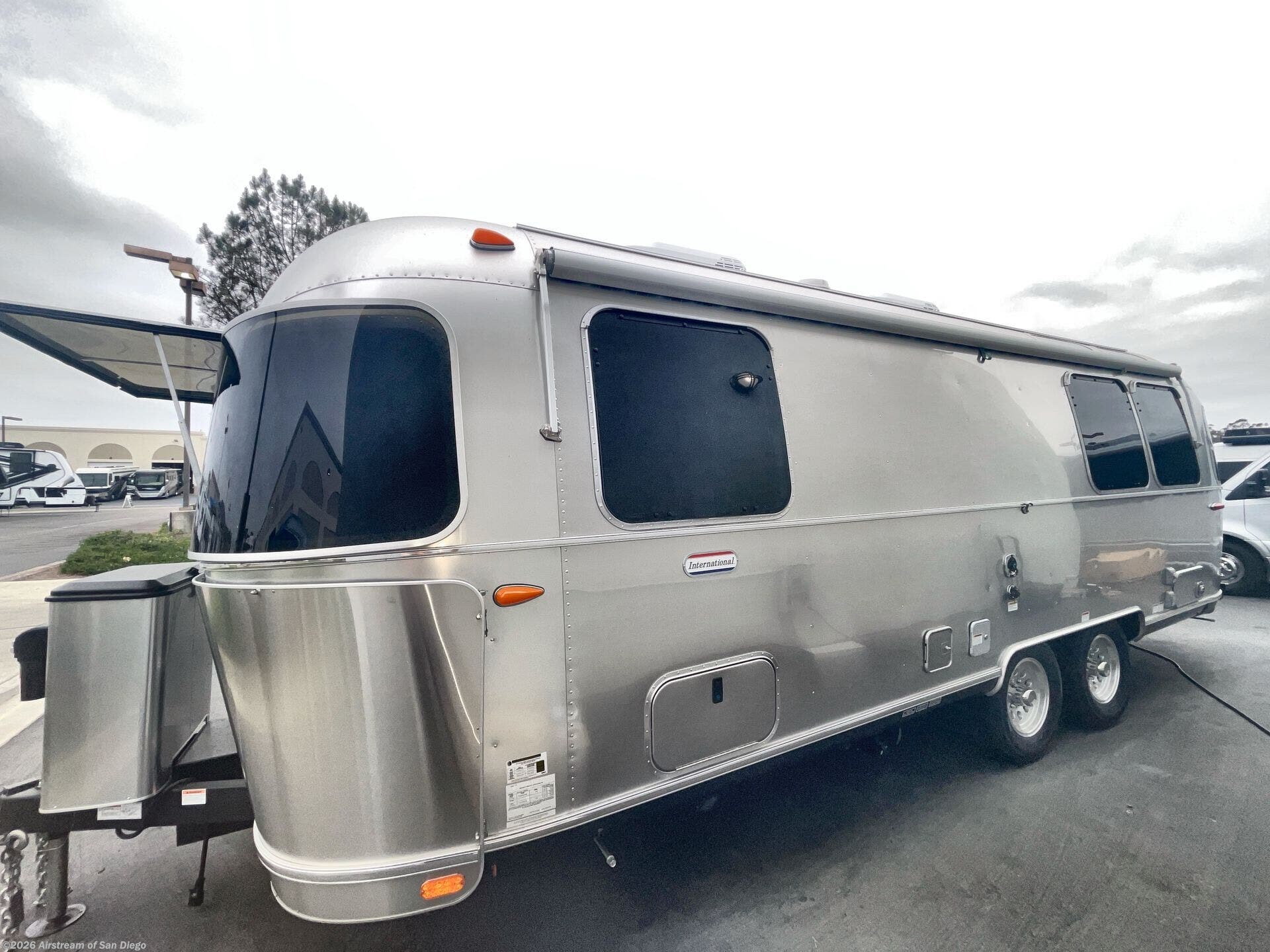 New 2027 Airstream International 25FB Twin available in San Diego, California