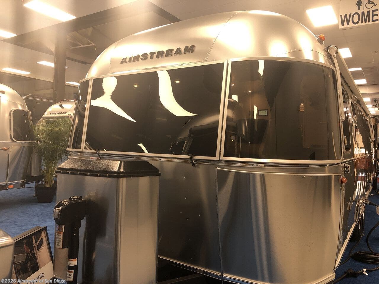 2027 Classic 28RB Twin by Airstream from Airstream of San Diego in San Diego, California