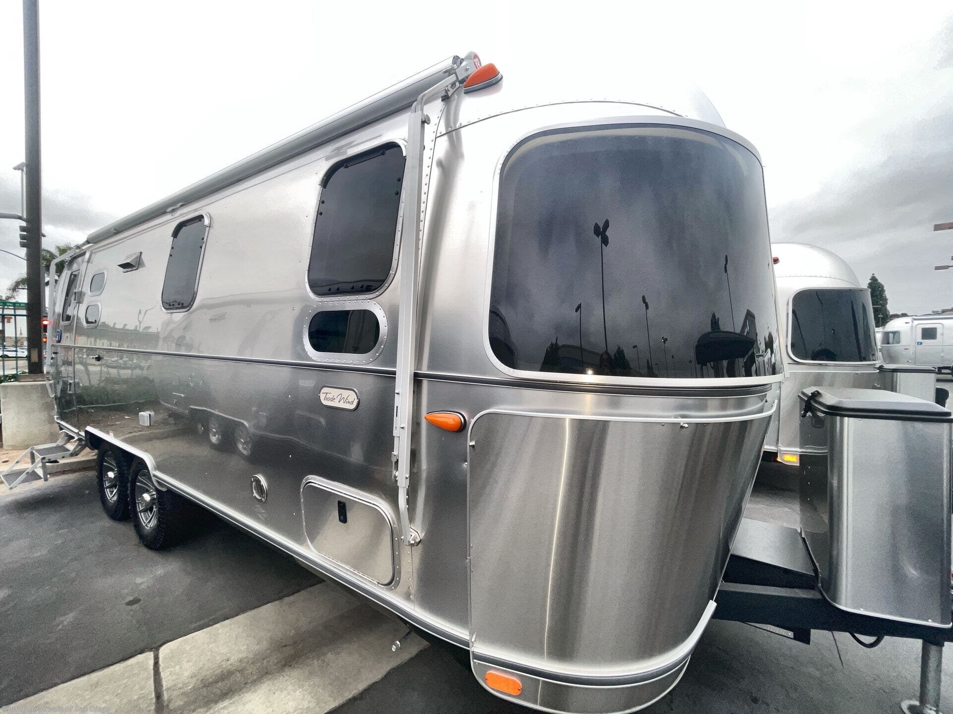 2027 Trade Wind 25FB Twin by Airstream from Airstream of San Diego in San Diego, California