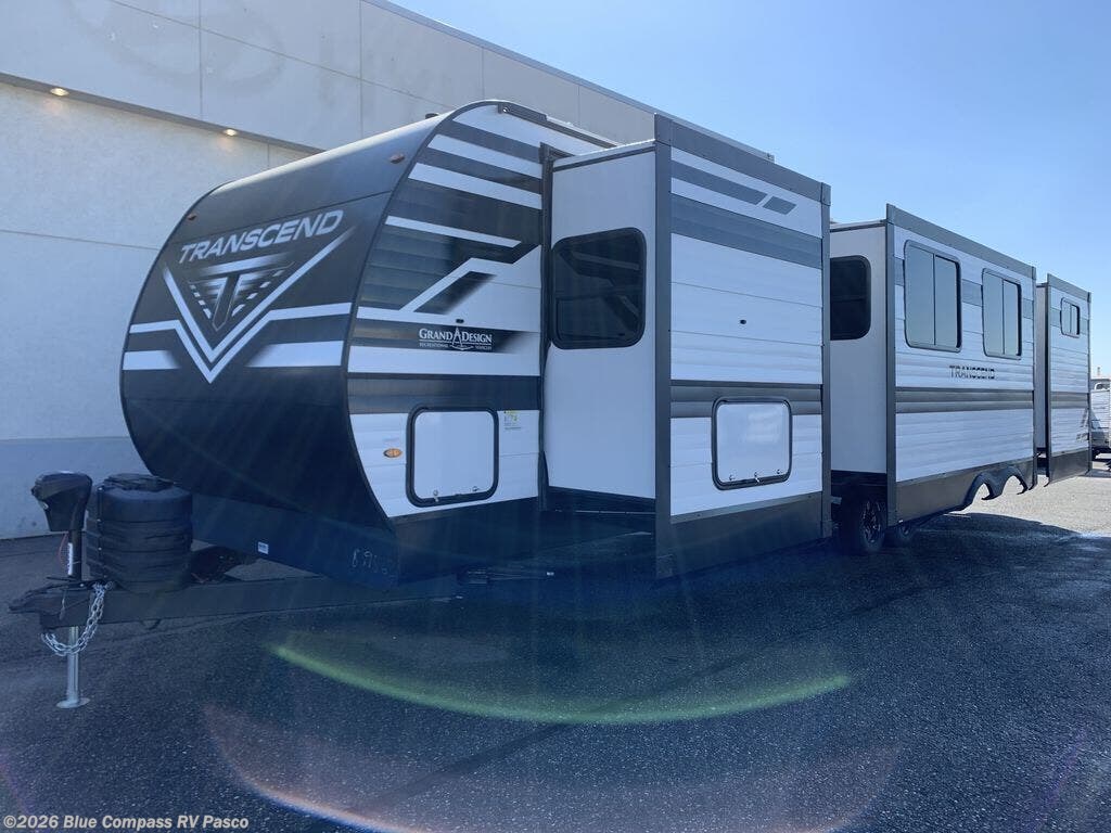 New 2026 Grand Design Transcend 335BHT available in Pasco, Washington