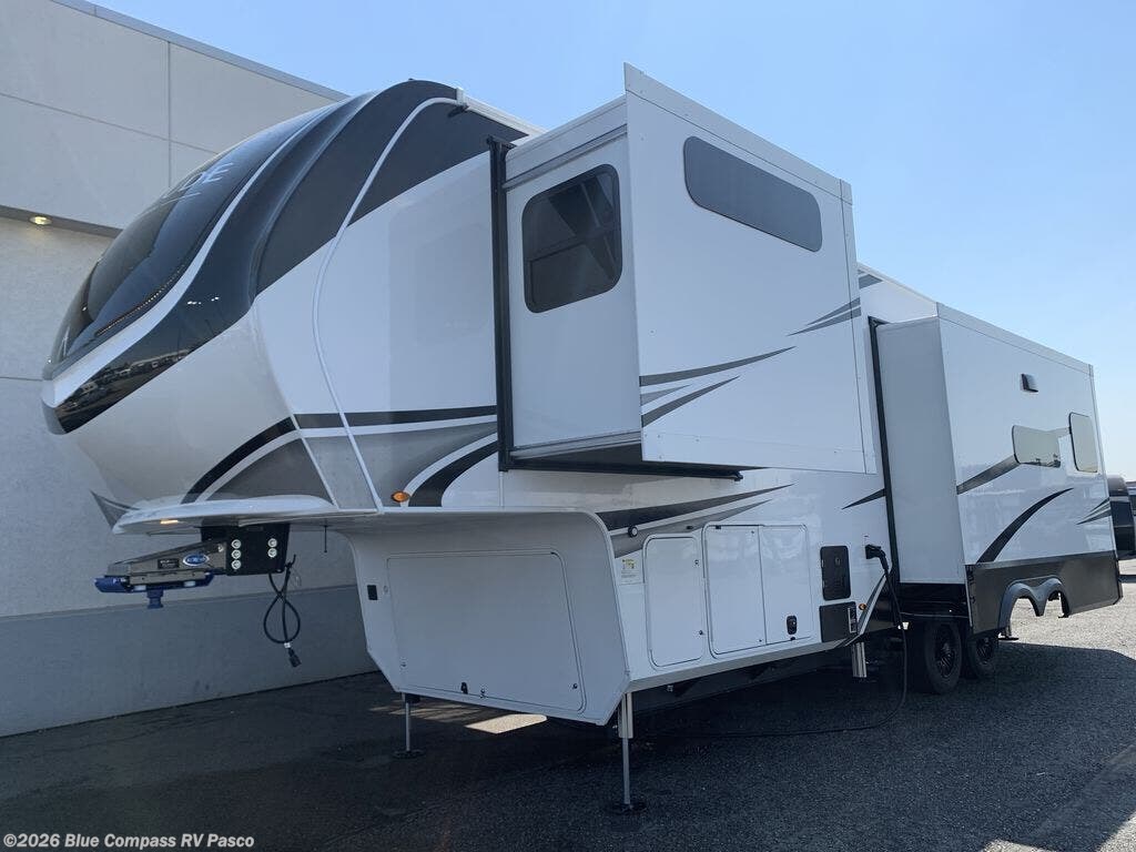 New 2026 Grand Design Solitude 310GK available in Pasco, Washington