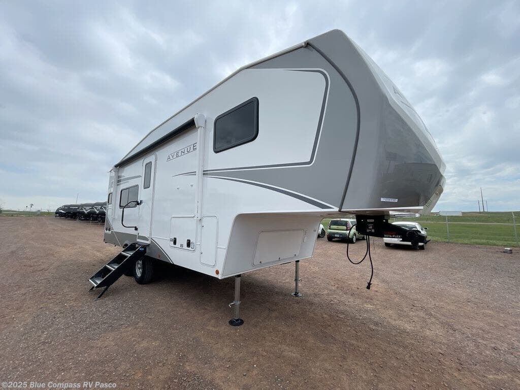 2026 Alliance RV Avenue All-Access 23ML - New Fifth Wheel For Sale by Blue Compass RV Pasco in Pasco, Washington features Slideout