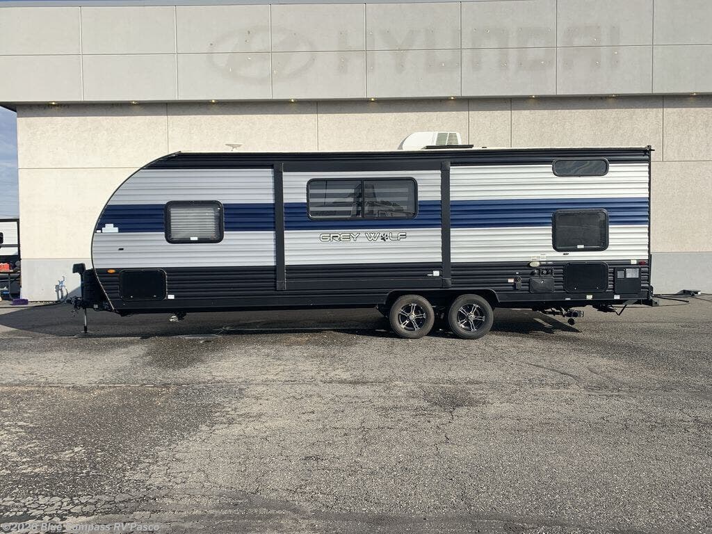 Used 2023 Forest River Cherokee Grey Wolf 23DBH available in Pasco, Washington