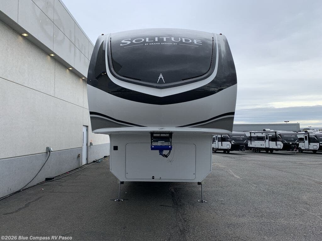 2026 Solitude 370DV by Grand Design from Blue Compass RV Pasco in Pasco, Washington