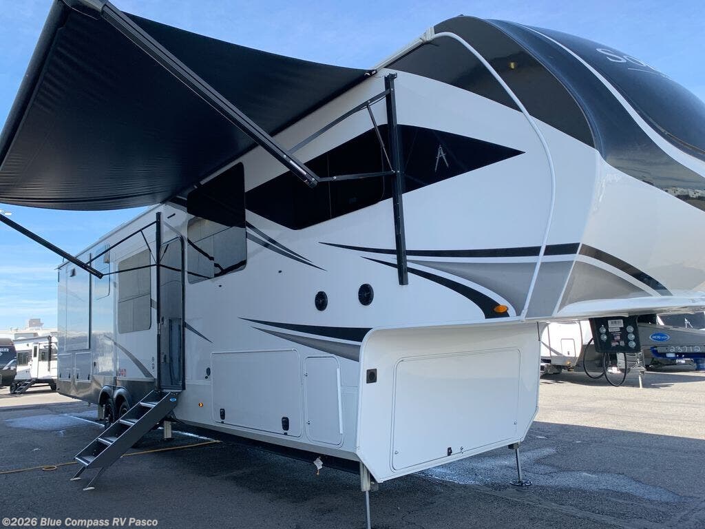 New 2026 Grand Design Solitude 390RK available in Pasco, Washington