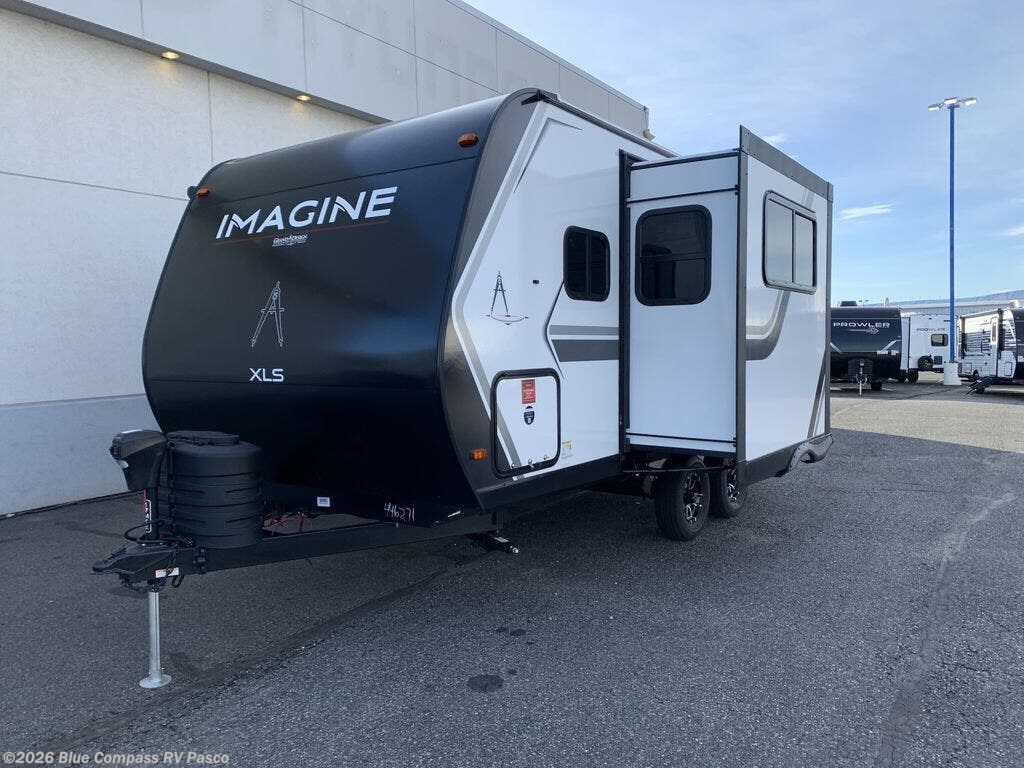 New 2026 Grand Design Imagine XLS 17MKE available in Pasco, Washington