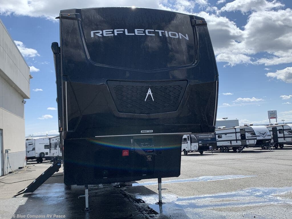 2026 Reflection 362TBS by Grand Design from Blue Compass RV Pasco in Pasco, Washington