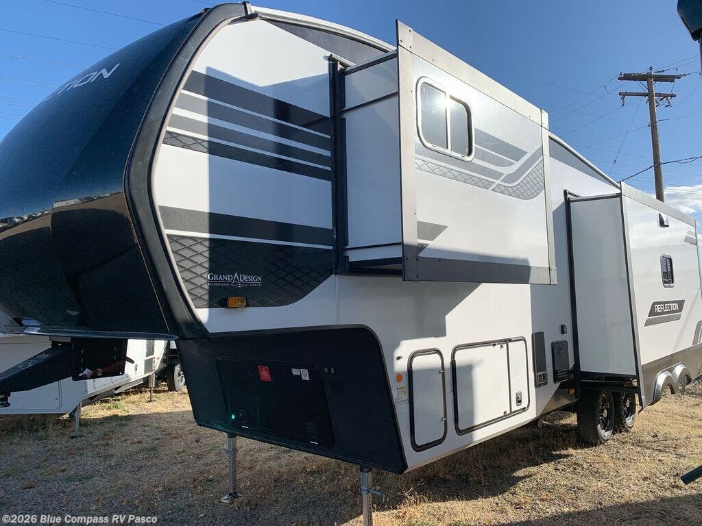 New 2026 Grand Design Reflection 303RLS available in Pasco, Washington