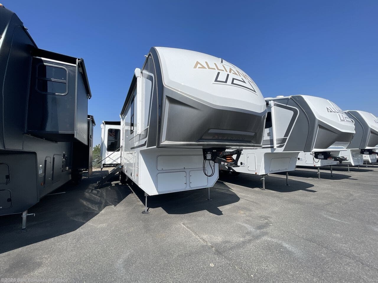 2026 Paradigm 340RL by Alliance RV from Blue Compass RV Pasco in Pasco, Washington