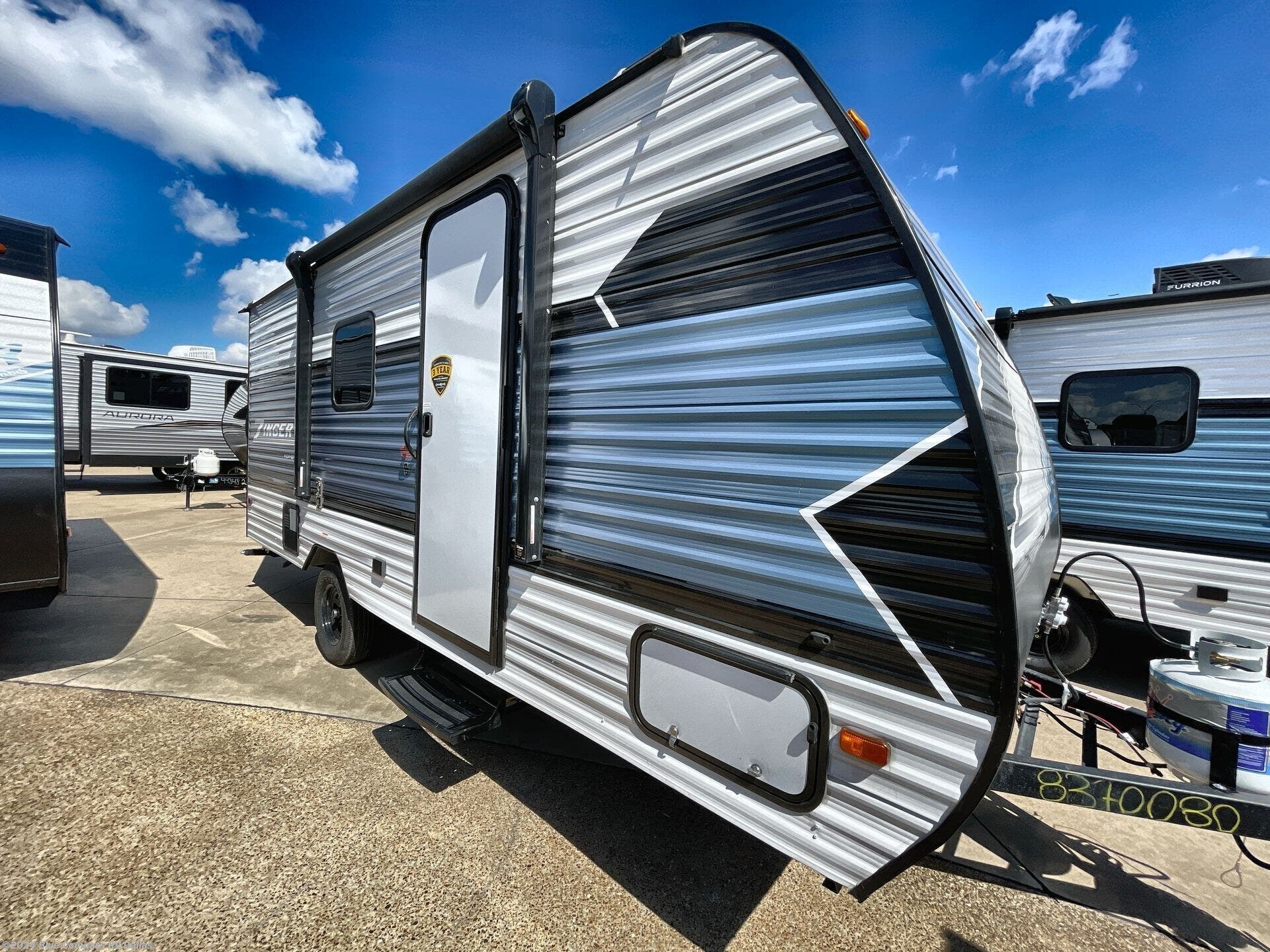 2025 CrossRoads Zinger Lite ZR18BH