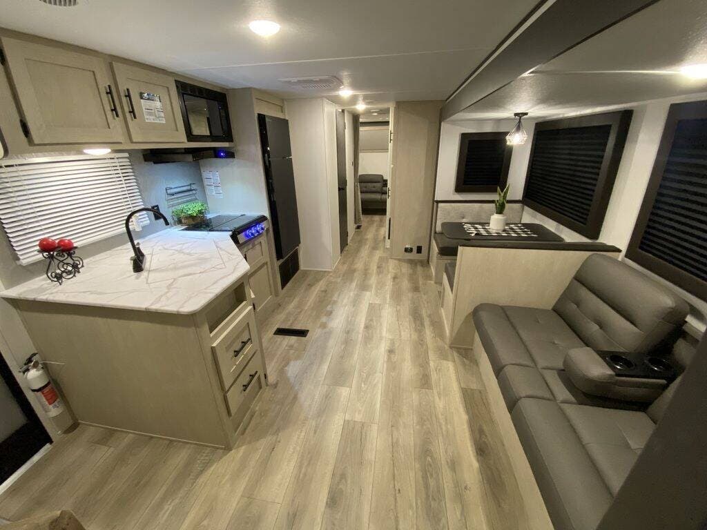2026 I-5 530QB by Shasta from Ashley Marine & RV in Panama City, Florida
