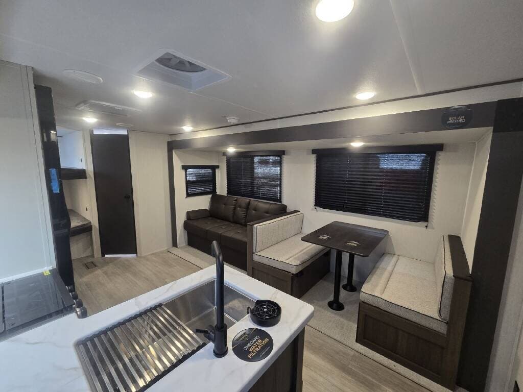 2026 Avenger 26DBS by Prime Time from Ashley Marine & RV in Panama City, Florida