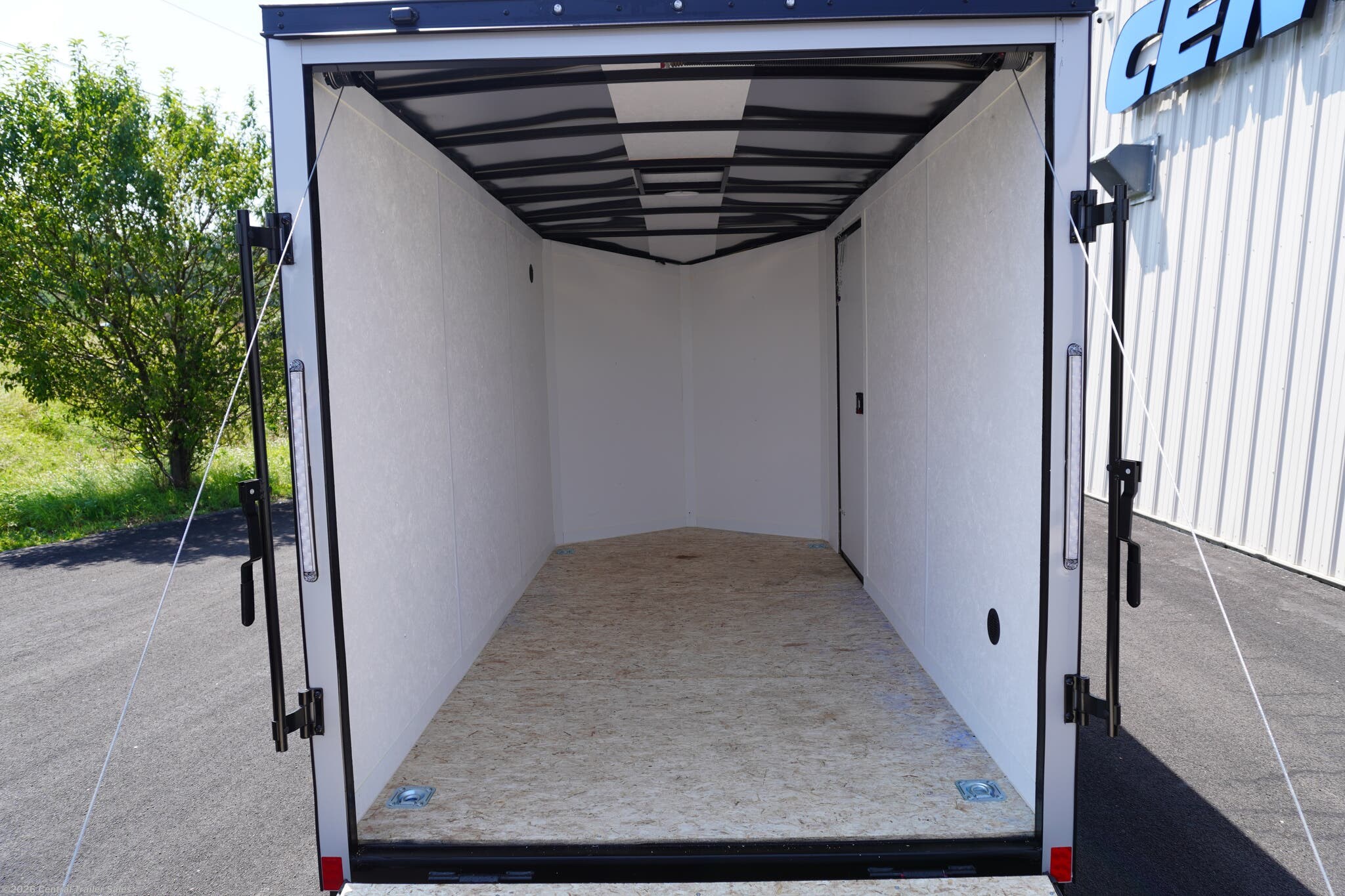New 2026 Discovery Trailers Rover ET 6x12ft Enclosed available in Jordan, Minnesota