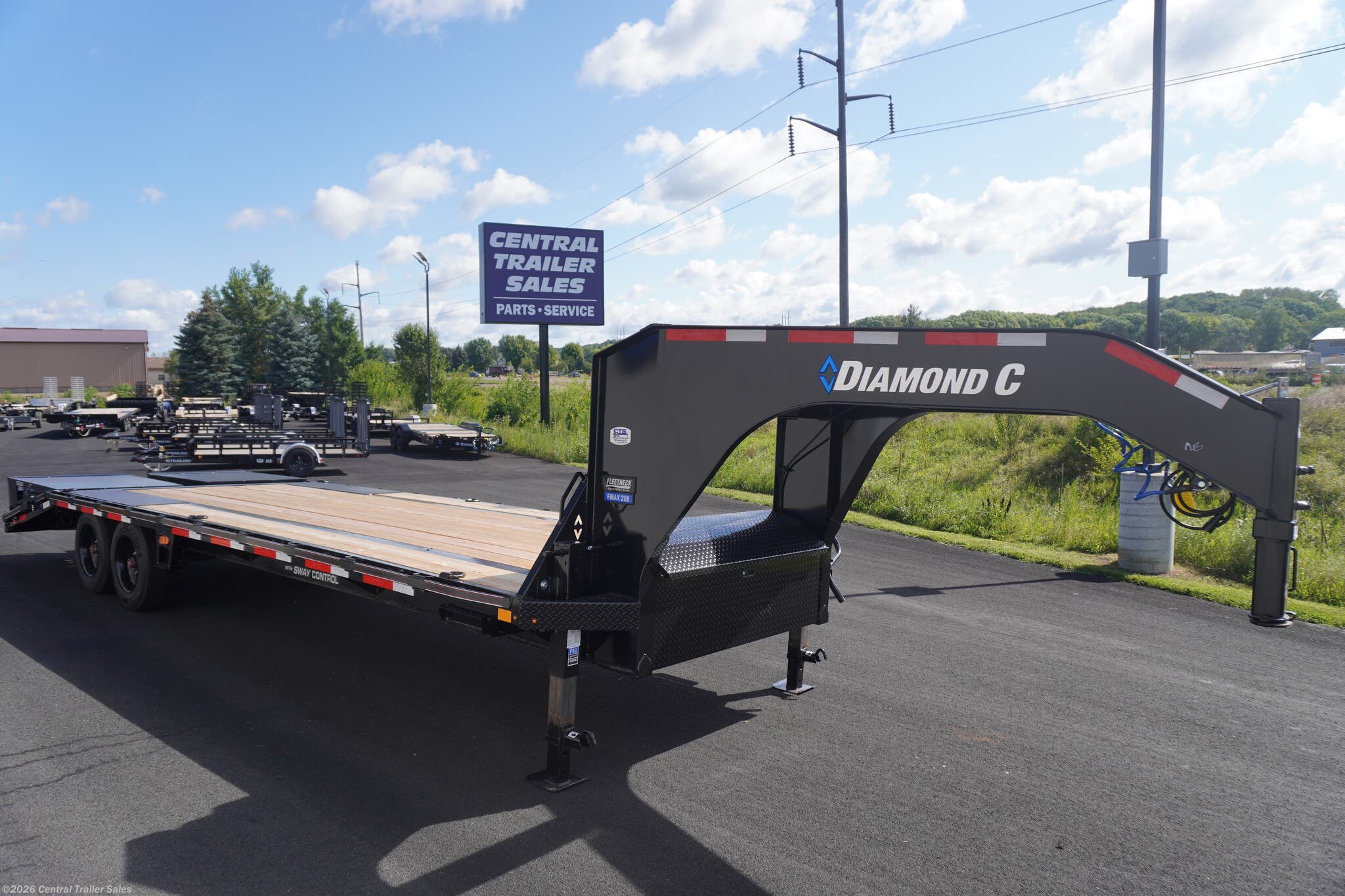 2024 Diamond C FMAX208 25' Gooseneck Deckover - New Deckover/Flat Deck Trailer for sale by Central Trailer Sales in Jordan, Minnesota