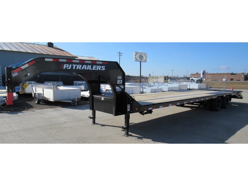New 2025 PJ Trailers LD 30&apos; Gooseneck W/ 10K Axles &amp; Monster Ramps available in East Bethel, Minnesota