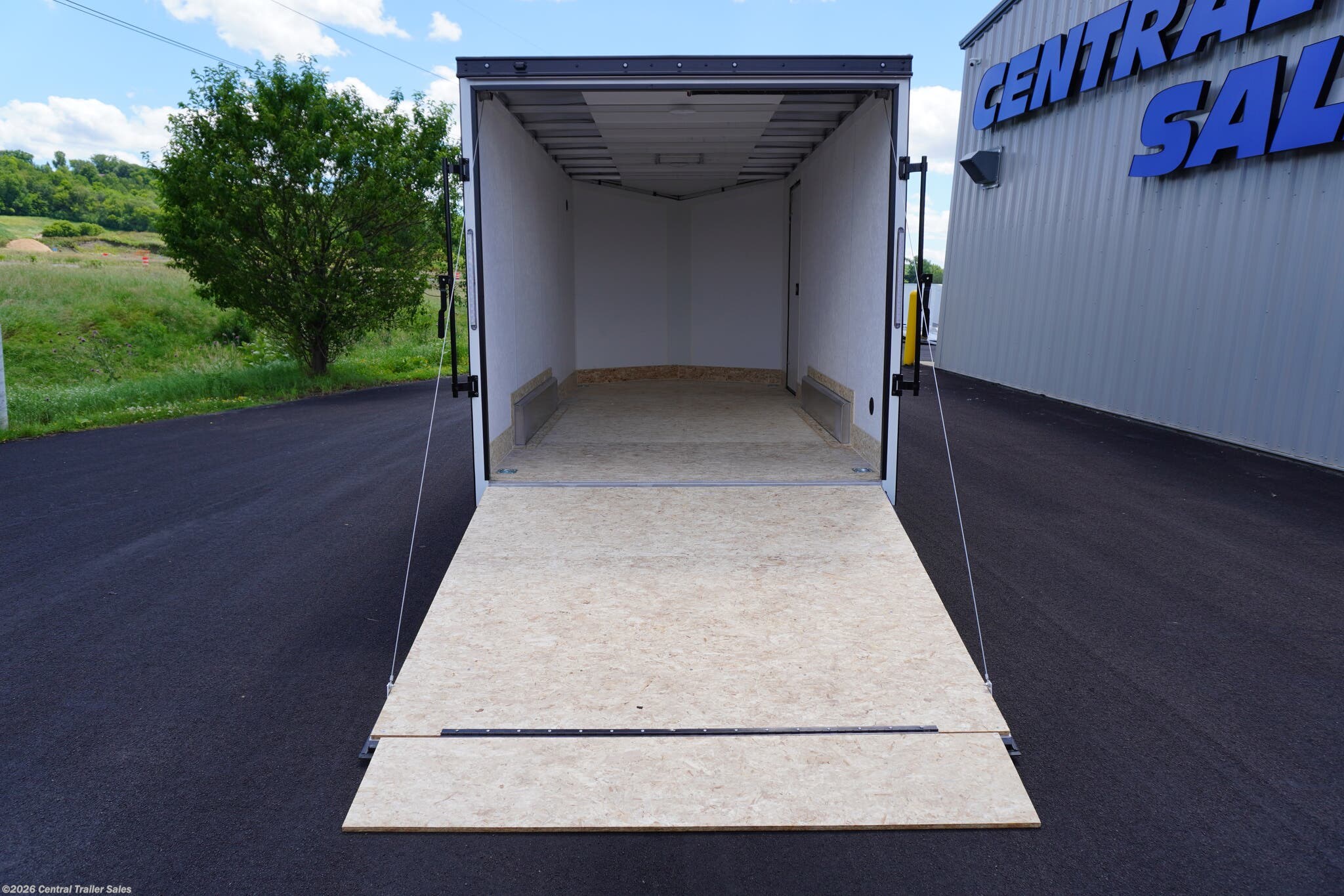 New 2026 Discovery Trailers Endeavor Aluminum 7.5x16ft Enclosed available in Jordan, Minnesota