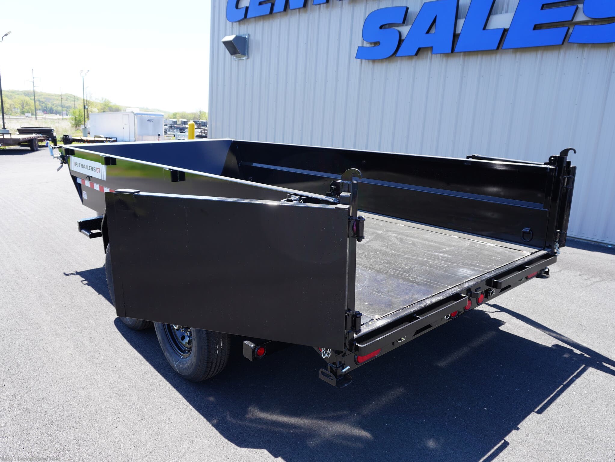 2026 DT 83&quot;x14ft Low Pro Telescopic Dump, 14k GVWR by PJ Trailers from Central Trailer Sales in Jordan, Minnesota