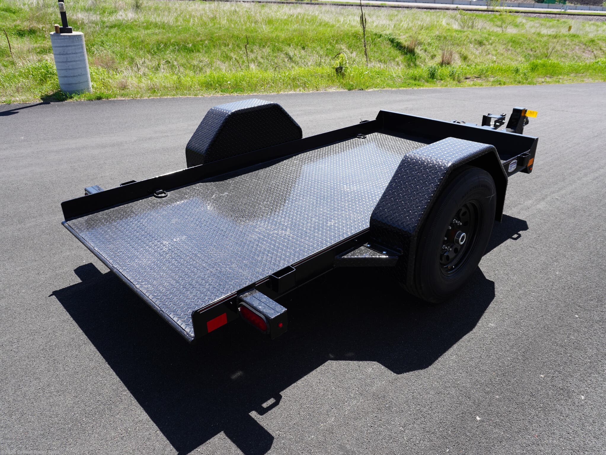 2025 DSA 107 59"x10ft Tilt by Diamond C from Central Trailer Sales in Jordan, Minnesota