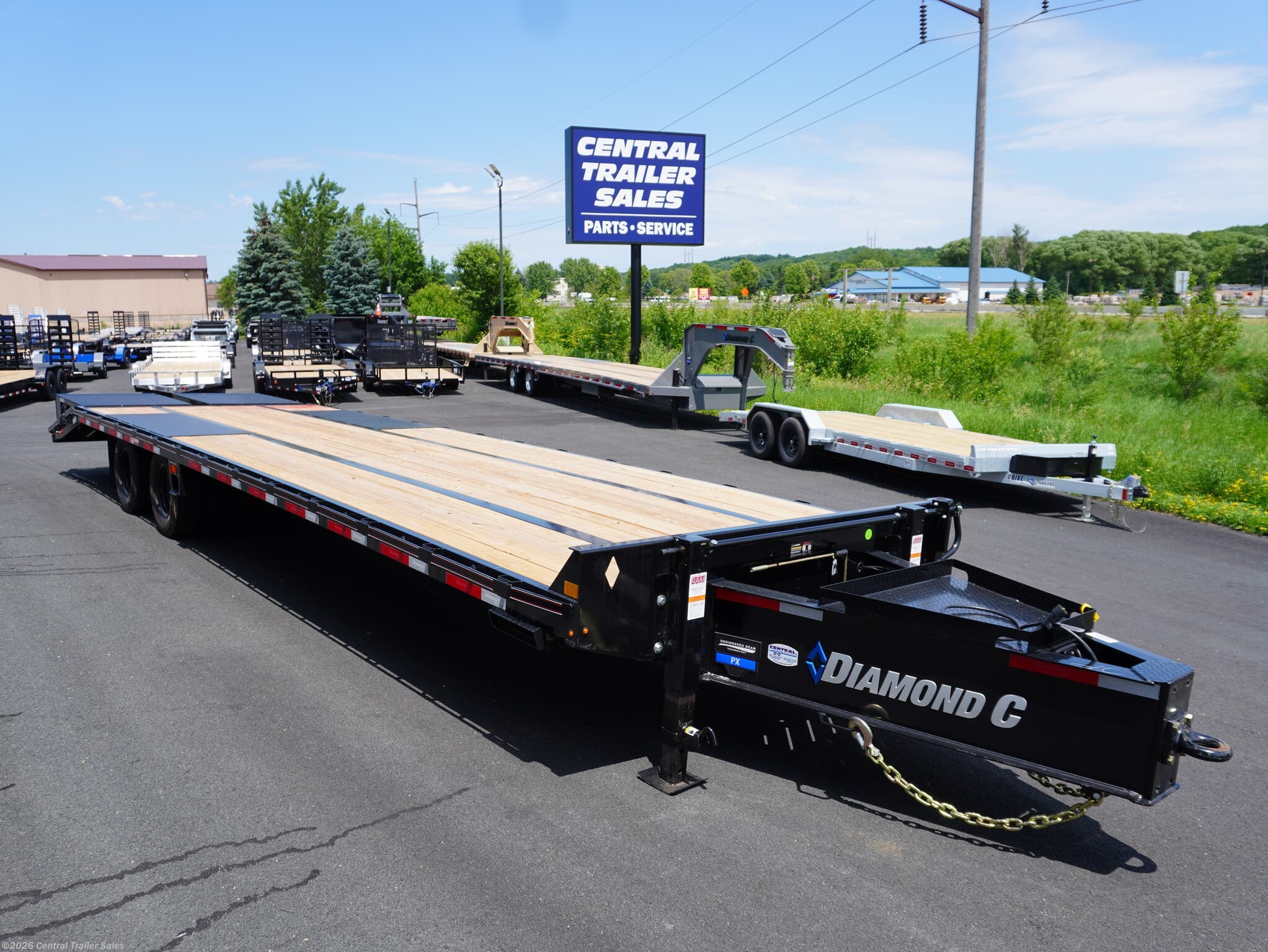 2025 PX212 32ft Deckover by Diamond C from Central Trailer Sales in Jordan, Minnesota