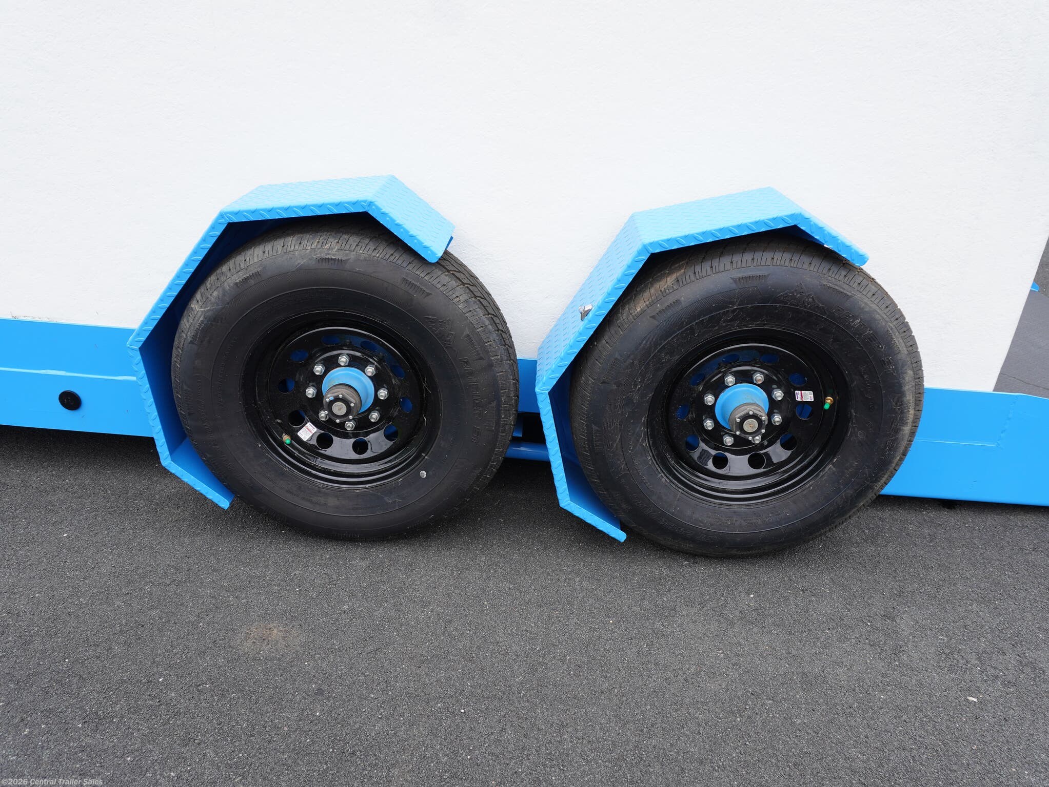 2025 6x16ft Avalanche Refrigerated Trailer by Polar King from Central Trailer Sales in Jordan, Minnesota