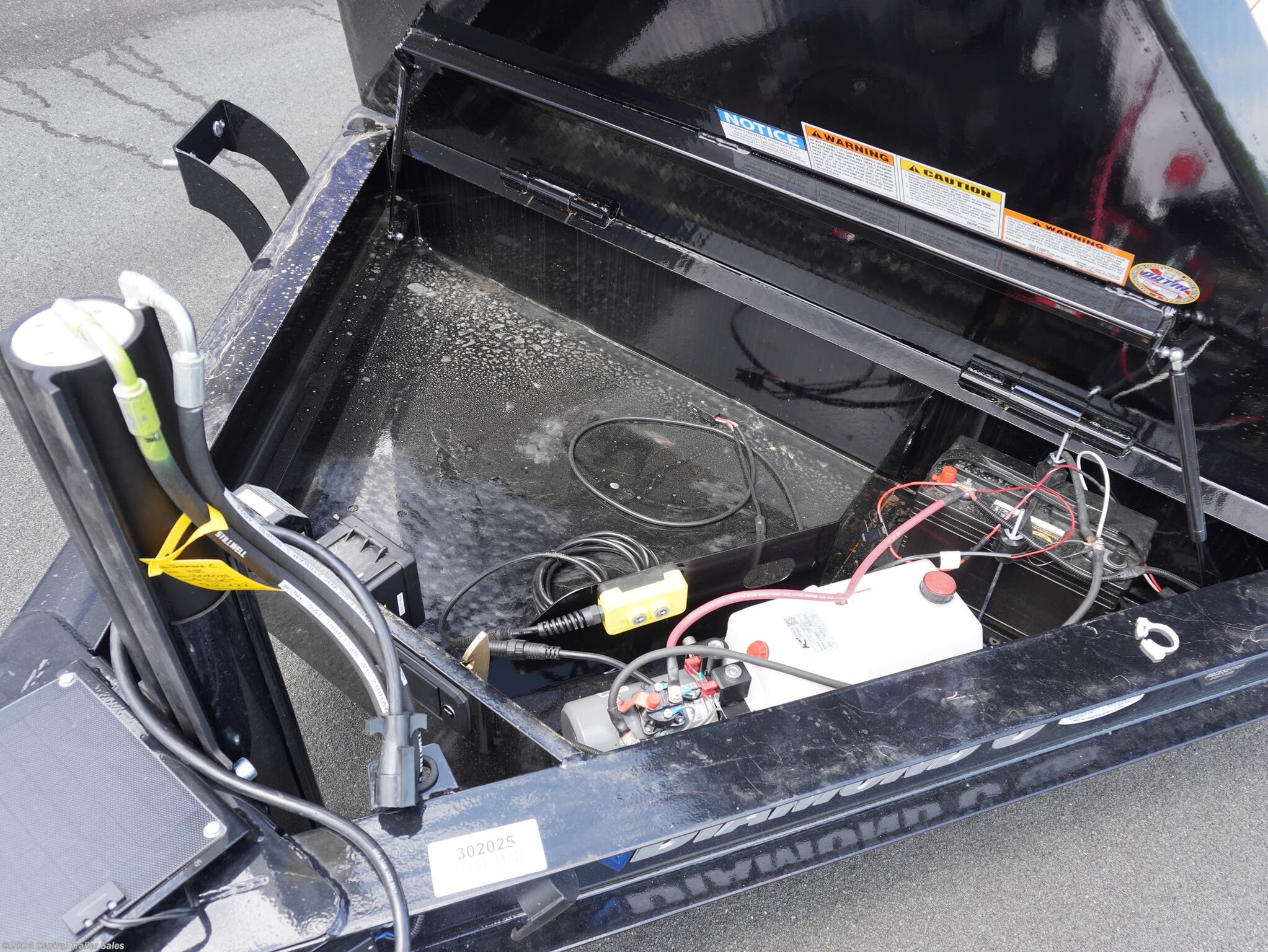 2025 Diamond C HDT 207 22ft Tilt - New Tilt Deck Trailer for sale by Central Trailer Sales in Jordan, Minnesota